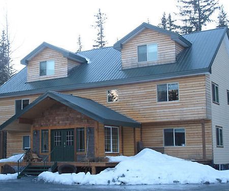 Twin Peaks Lodge And Rv Park Seward Esterno foto