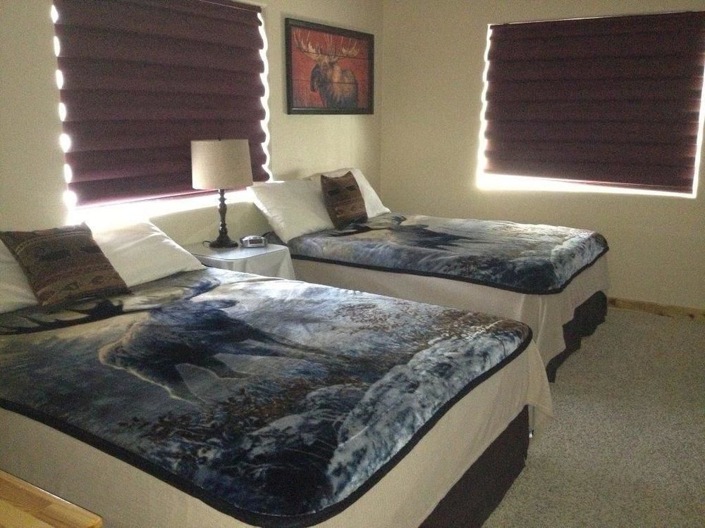 Twin Peaks Lodge And Rv Park Seward Esterno foto