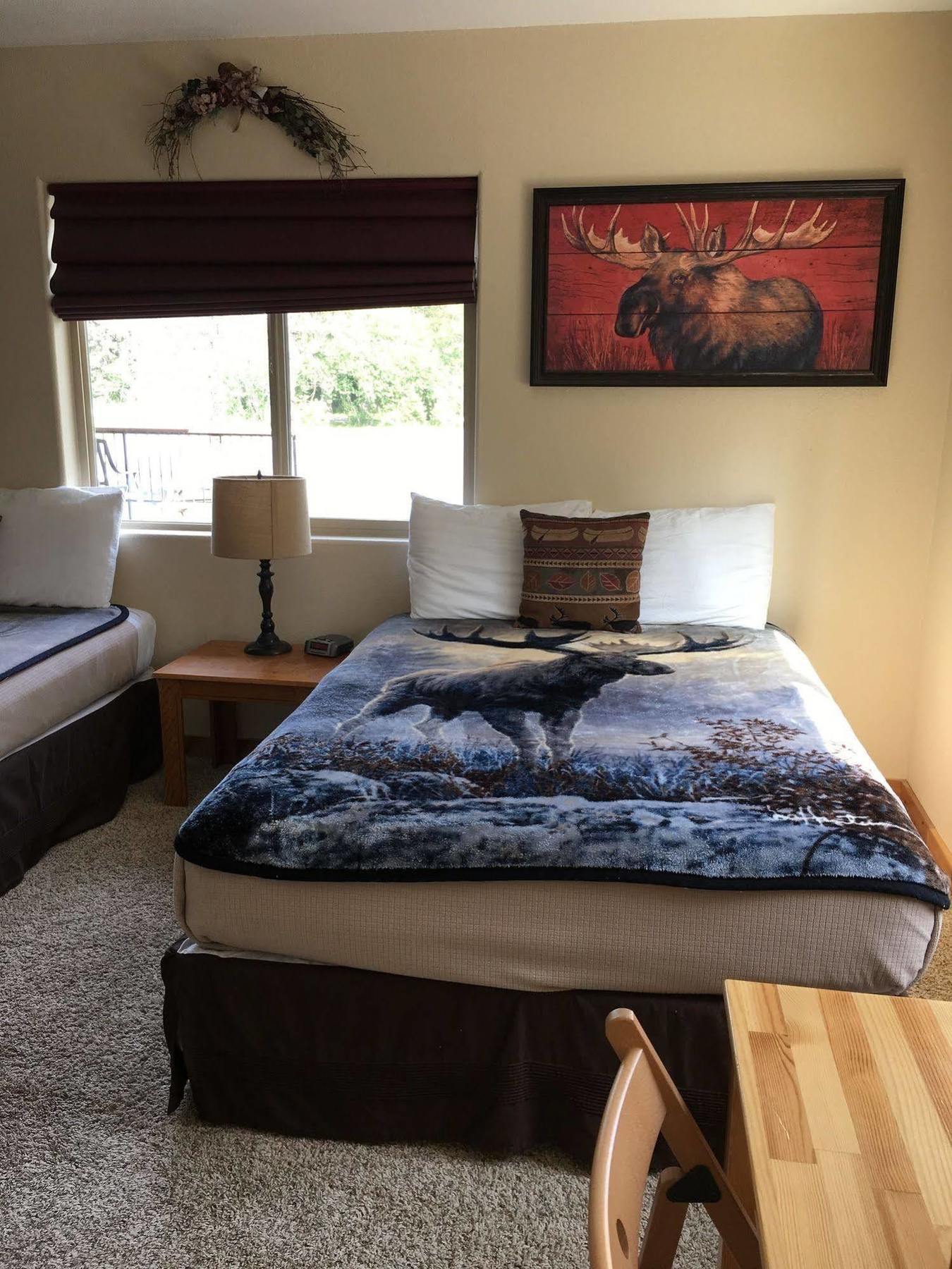 Twin Peaks Lodge And Rv Park Seward Esterno foto